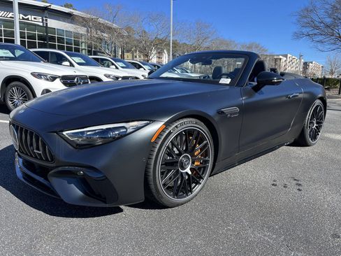 New 2025 Mercedes-Benz SL 63 AMG S e Performance 4MATIC image 2