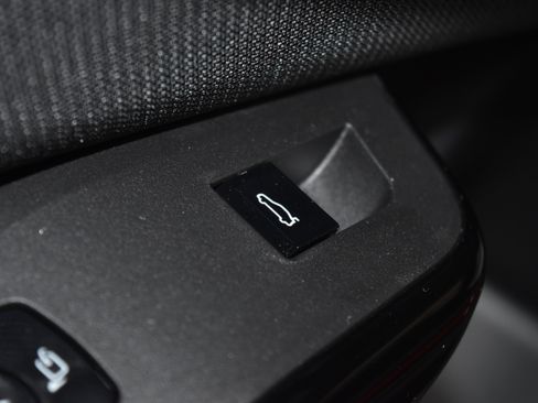 New 2026 BMW X3 xDrive30 w/ Premium Package image 6