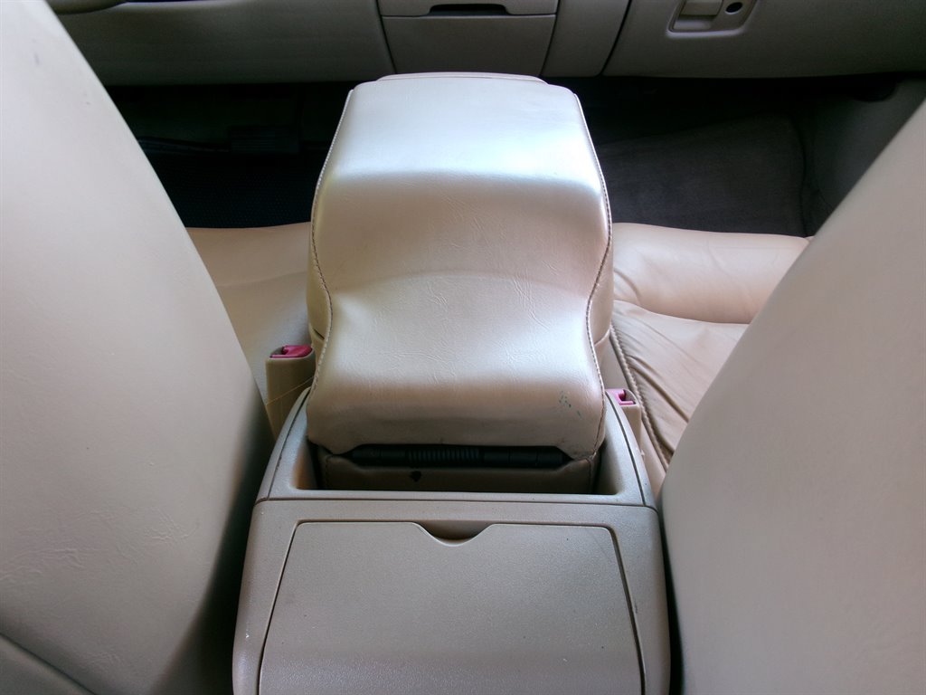 Used 2005 Buick Le Sabre Custom w/ Leather and Comfort Group FWD image 15
