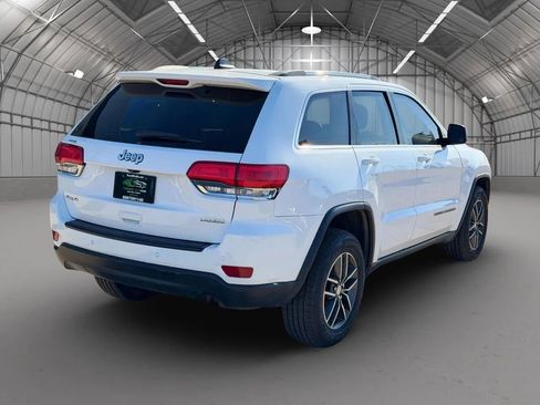 Used 2018 Jeep Grand Cherokee Laredo image 7