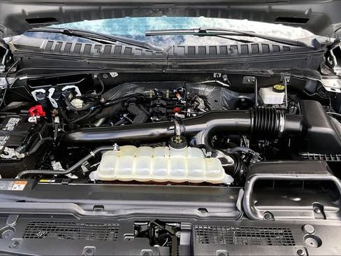 Used 2024 Ford Expedition Max Limited AWD/4WD image 9