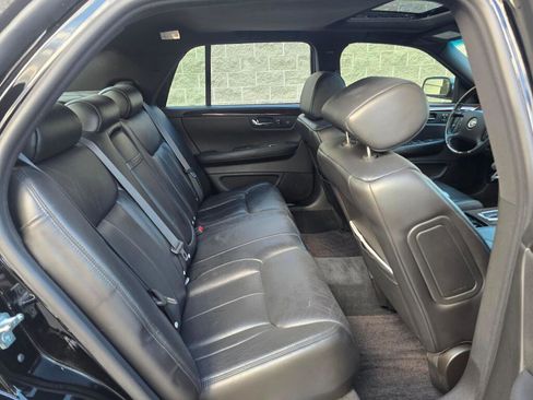 Used 2007 Cadillac DTS Performance image 23