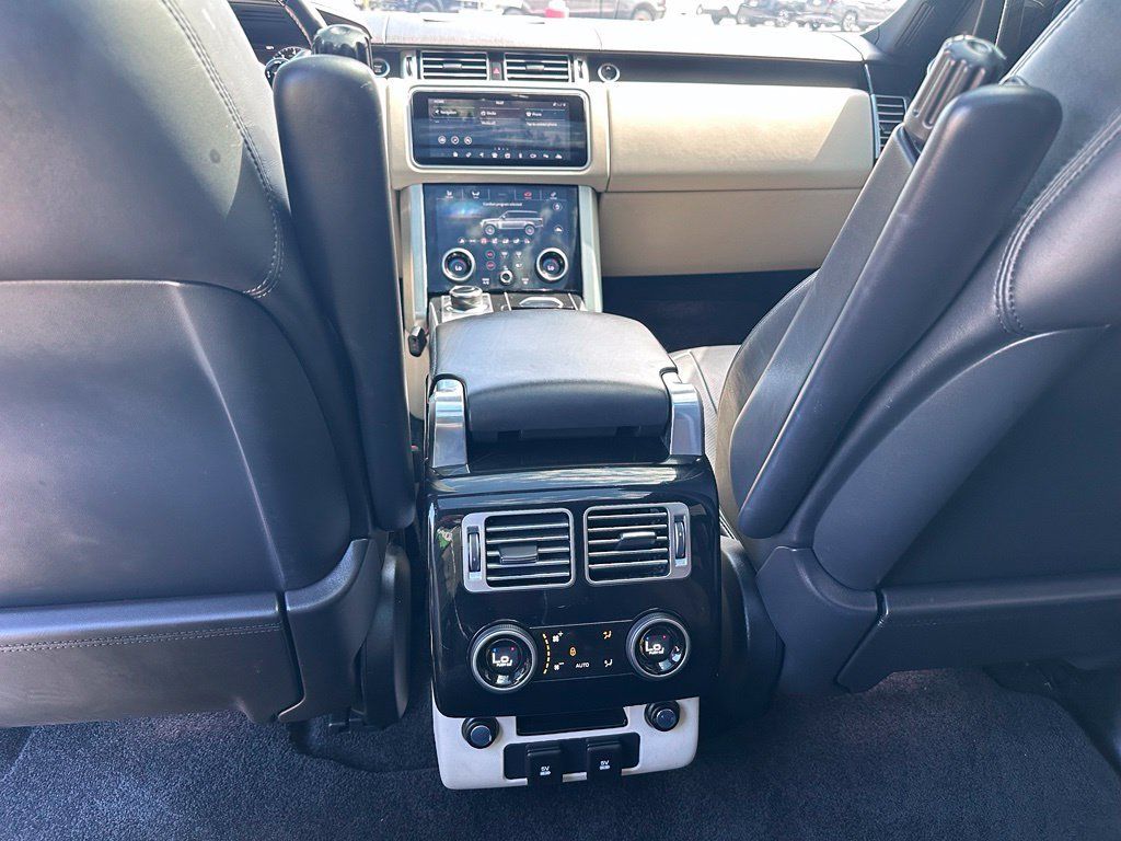 Used 2020 Land Rover Range Rover HSE AWD/4WD image 23