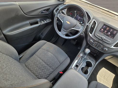 Used 2022 Chevrolet Equinox LT AWD/4WD image 15