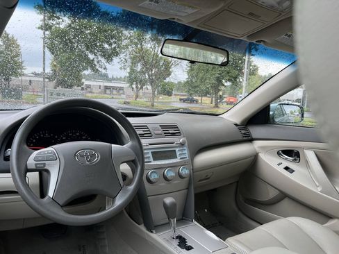 Used 2007 Toyota Camry LE FWD image 13