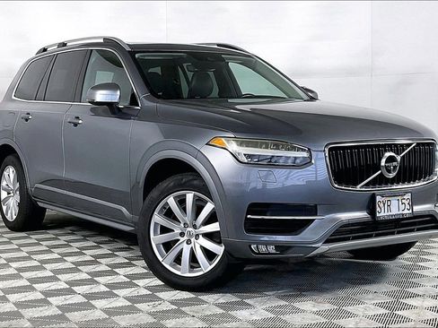 Used 2016 Volvo XC90 T6 Momentum w/ Momentum Plus Package AWD/4WD image 12