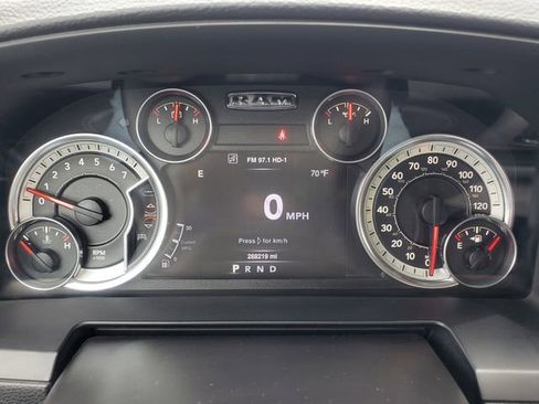 Used 2016 RAM 1500 Laramie w/ Convenience Group AWD/4WD image 19
