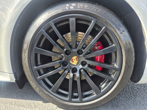 Used 2019 Porsche Panamera GTS AWD/4WD image 7