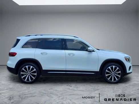 Used 2023 Mercedes-Benz GLB 250 image 8