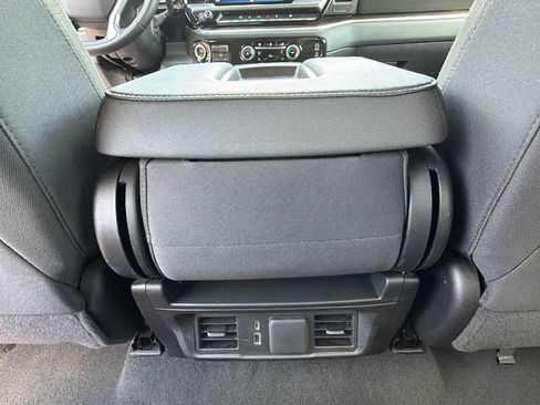 Used 2026 Chevrolet Silverado 2500 LT AWD/4WD image 25