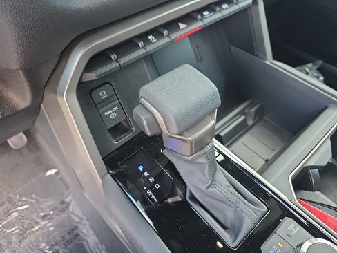 New 2026 Toyota Tundra Limited AWD/4WD image 23