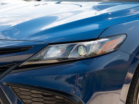 Used 2024 Toyota Camry SE w/ Convenience Package AWD/4WD image 32