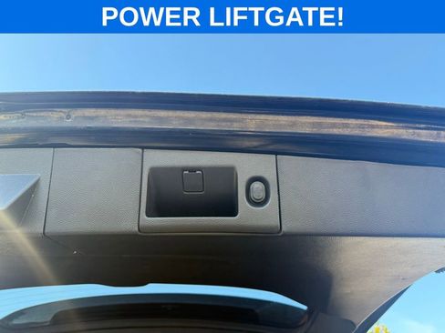 Used 2020 Chevrolet Tahoe LT w/ Luxury Package image 37