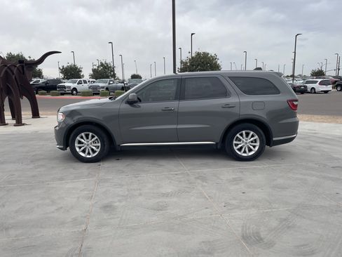 Used 2020 Dodge Durango SXT w/ Trailer Tow Group IV image 2