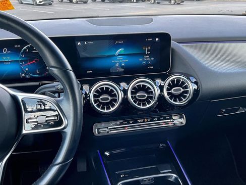 Used 2021 Mercedes-Benz GLA 250 image 8