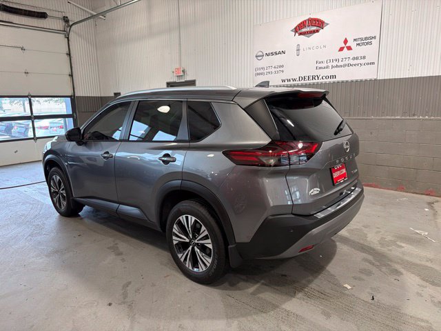 Certified 2023 Nissan Rogue SV w/ SV Premium B Package AWD/4WD image 7