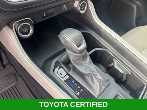 Used 2025 Toyota Grand Highlander FWD image 18