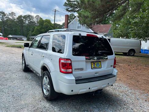 Used 2010 Ford Escape Limited FWD image 4