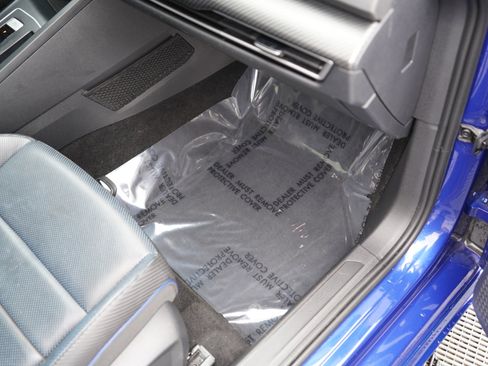 Used 2022 Volkswagen Golf R 2.0T DSG image 67