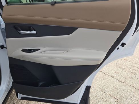 New 2026 Nissan Murano Platinum w/ Cargo Package AWD/4WD image 10