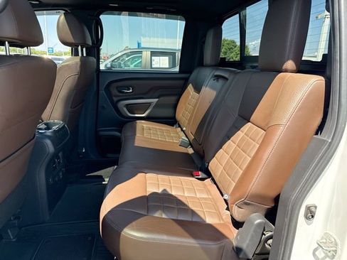 Used 2021 Nissan Titan Platinum Reserve w/ Moonroof Package AWD/4WD image 23