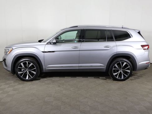 Used 2024 Volkswagen Atlas SEL Premium R-Line AWD/4WD image 23