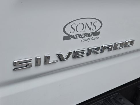 Used 2023 Chevrolet Silverado 1500 LTZ image 13