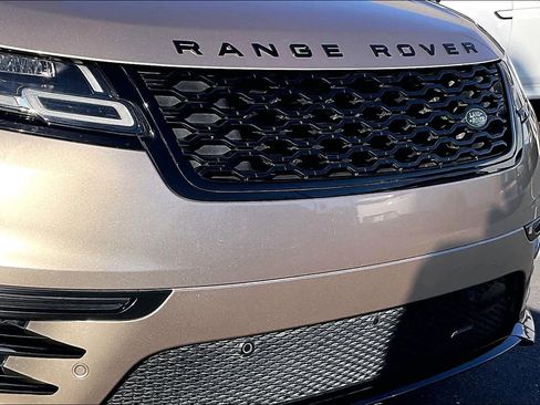 Used 2022 Land Rover Range Rover Velar R-Dynamic HSE image 33