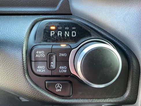 Used 2023 RAM 1500 Big Horn AWD/4WD image 27