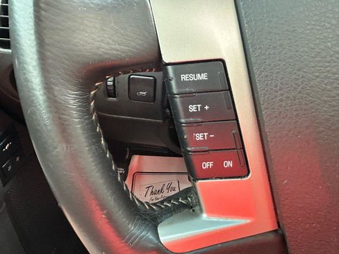 Used 2009 Ford Flex SEL FWD image 20