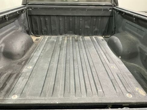 Used 2018 Toyota Tundra Platinum image 18