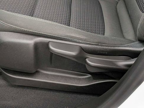Used 2023 Chevrolet Bolt LT w/ Driver Confidence Package FWD image 16