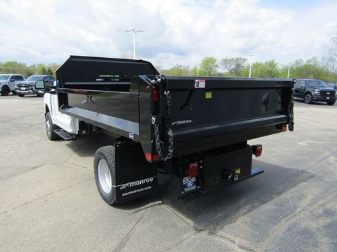 New 2025 Ford F350 XL w/ XL Chrome Package AWD/4WD image 4