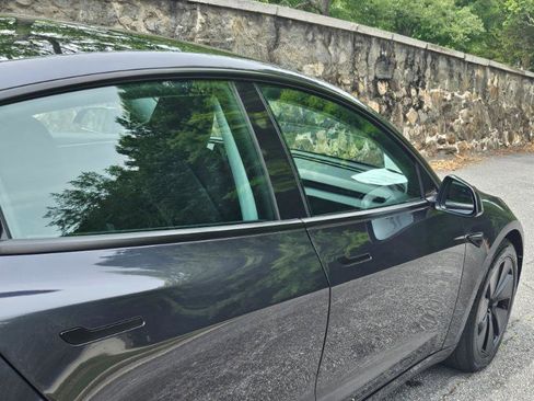 Used 2024 Tesla Model 3 Standard Range RWD image 18
