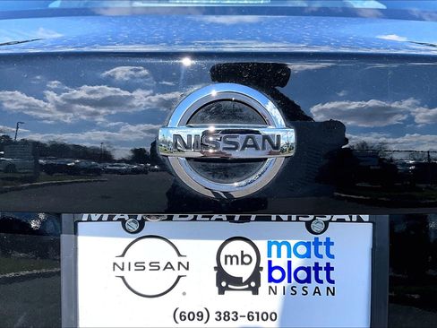 Used 2023 Nissan Sentra SV w/ All-Weather Package FWD image 29