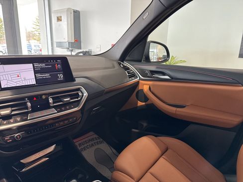 Certified 2024 BMW X3 xDrive30i w/ Convenience Package image 24