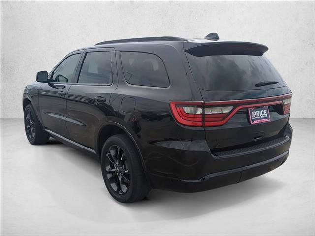 Used 2023 Dodge Durango SXT w/ SXT Blacktop Group AWD/4WD image 8