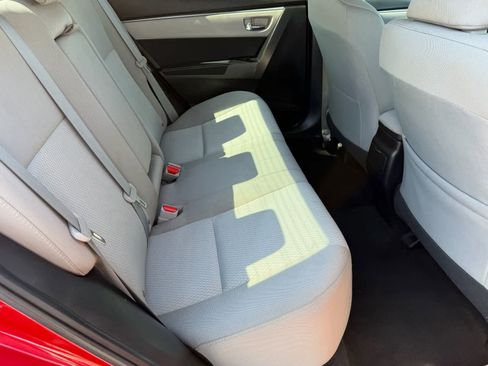 Used 2016 Toyota Corolla LE image 14