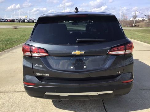 Used 2022 Chevrolet Equinox LT image 5