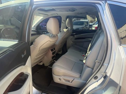 Used 2017 Acura MDX SH-AWD w/ Tech & Entertainment image 31