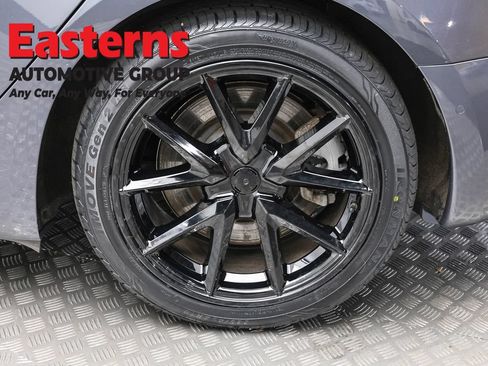Used 2020 Tesla Model 3 Long Range AWD/4WD image 8