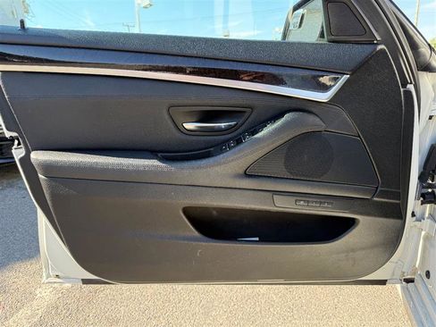 Used 2016 BMW 528i xDrive Sedan AWD/4WD image 14