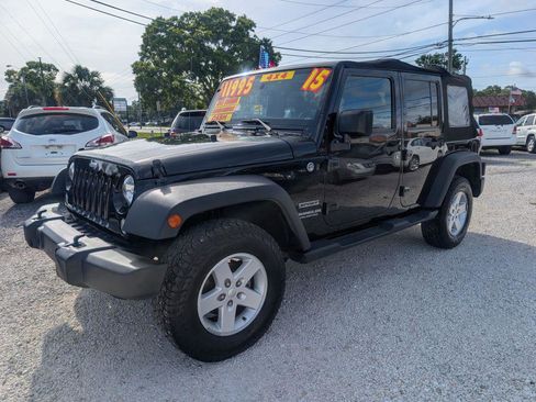 Used 2015 Jeep Wrangler Unlimited Sport w/ Quick Order Package 24S AWD/4WD image 3