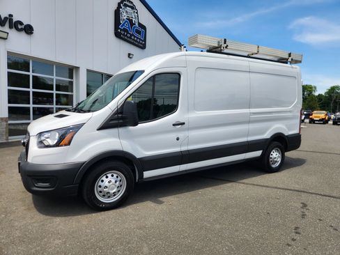 Used 2023 Ford Transit 250 Medium Roof AWD w/ Load Area Protection Package image 6