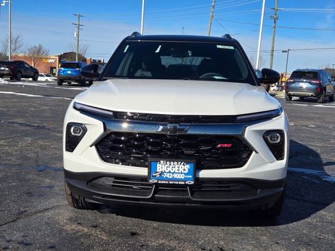 New 2026 Chevrolet TrailBlazer RS w/ Convenience Package AWD/4WD image 2