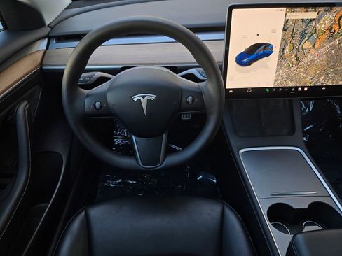Used 2023 Tesla Model 3 Performance image 13