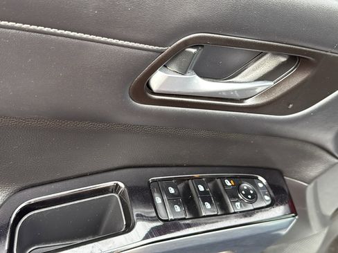 Certified 2022 Nissan Pathfinder SL image 7