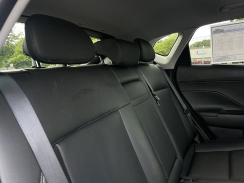 Used 2024 Hyundai Kona Limited AWD/4WD image 36