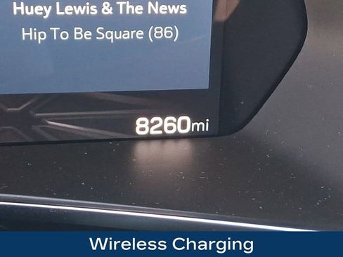 Used 2024 GMC Canyon AT4 w/ AT4 Premium Package image 24