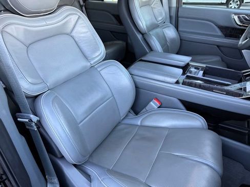 Used 2019 Lincoln Navigator Reserve w/ Cargo Package image 14